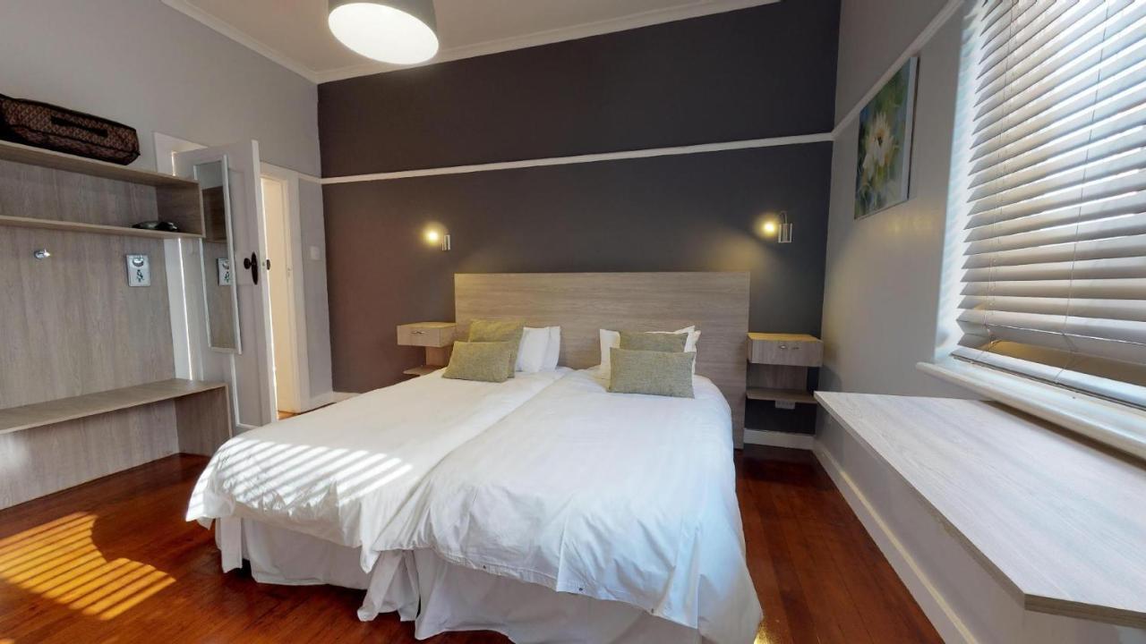 Gasthuis Port View 3*
